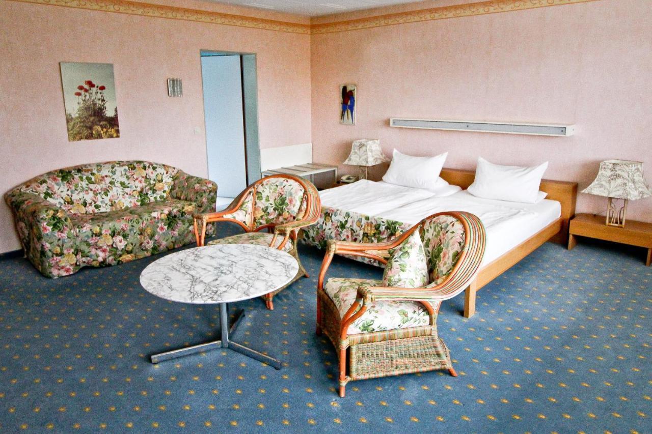 Waldhotel Stein Selbitz Zewnętrze zdjęcie